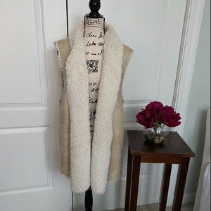 DKNY Faux Fur Pile and Polyester Suede Vest L